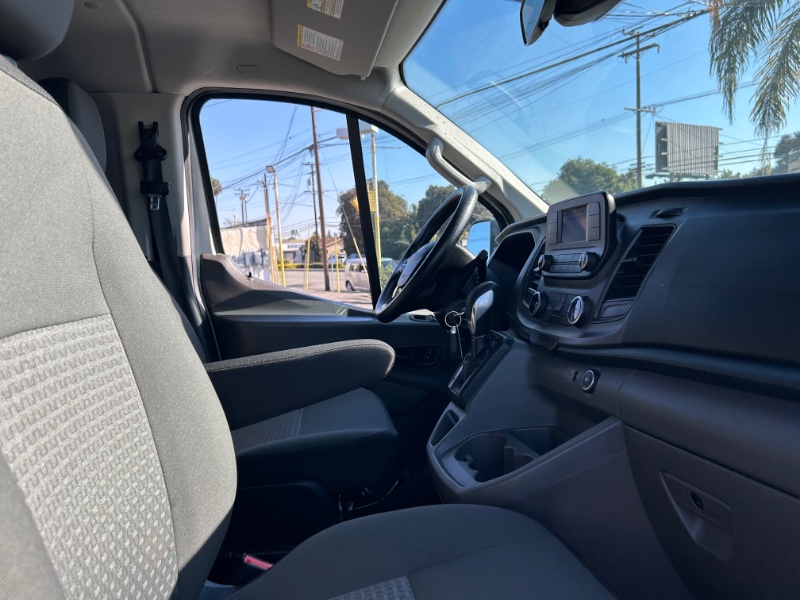 2020 Ford Transit XLT photo 8