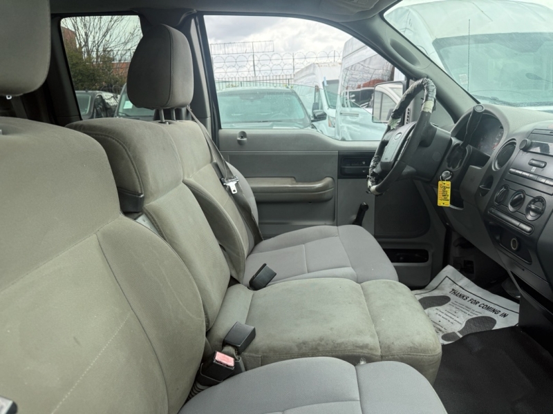 2008 Ford F-150 XL photo 7