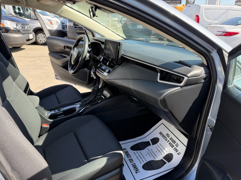 2023 Toyota Corolla LE photo 16