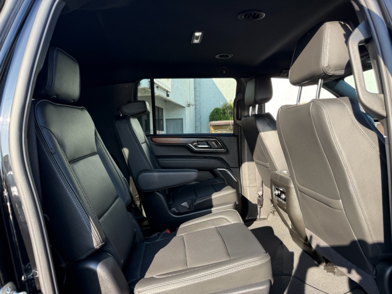 2025 Gmc Yukon XL Denali photo 11