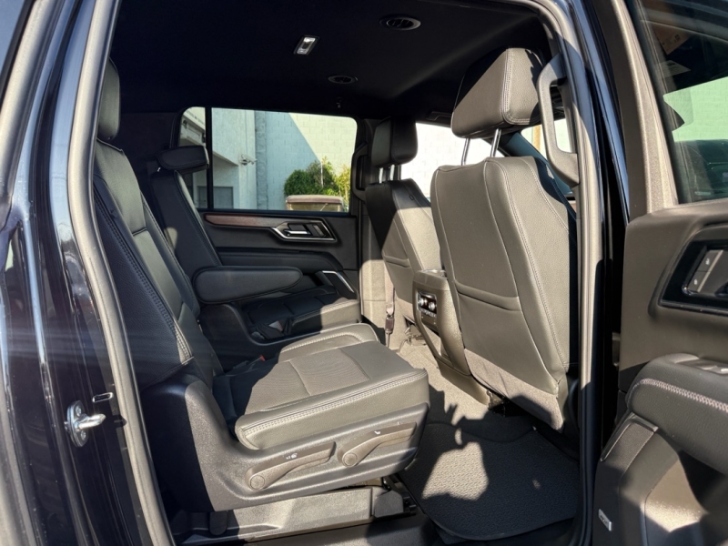 2025 Gmc Yukon XL Denali photo 10