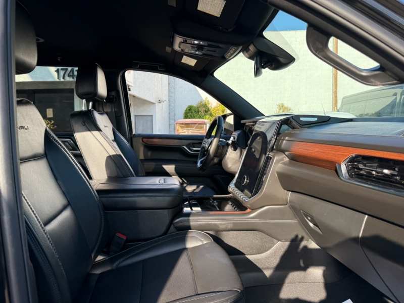 2025 Gmc Yukon XL Denali photo 7