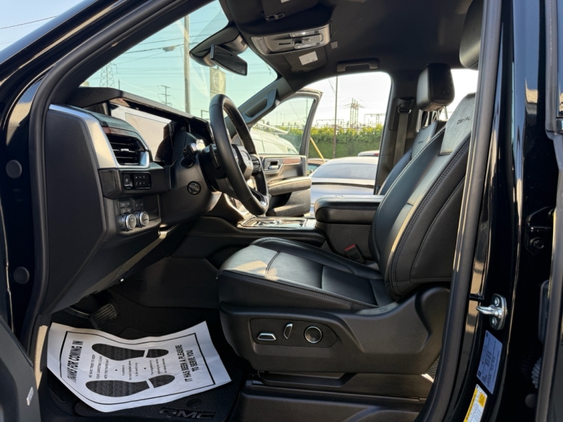 2025 Gmc Yukon XL Denali photo 18