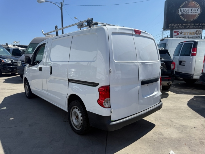 2021 Nissan NV200 SV photo 4