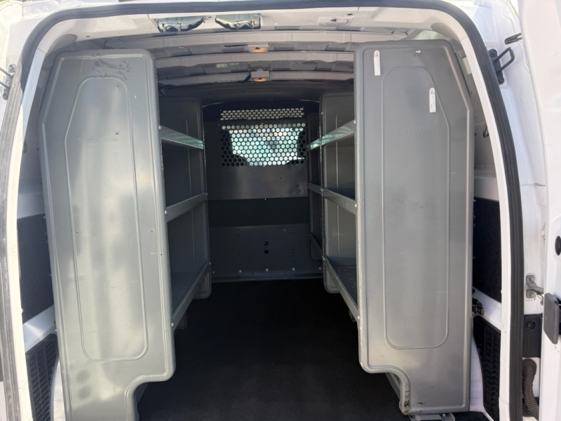 2021 Nissan NV200 SV photo 9
