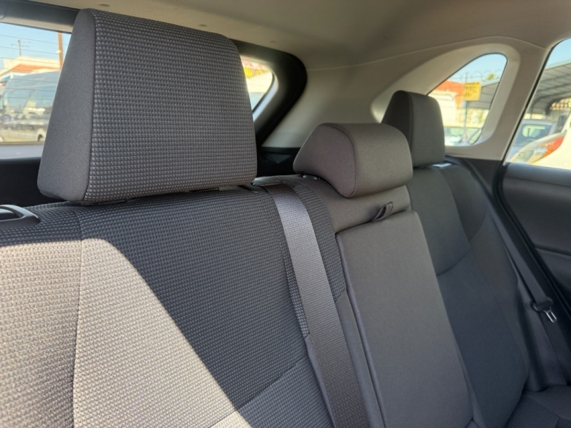 2025 Toyota RAV4 Hybrid LE photo 15