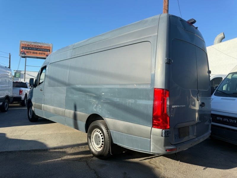 2019 Mercedes Benz Sprinter 2500 photo 4