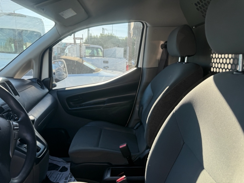 2020 Nissan NV200 S photo 15