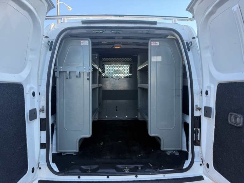2020 Nissan NV200 S photo 11