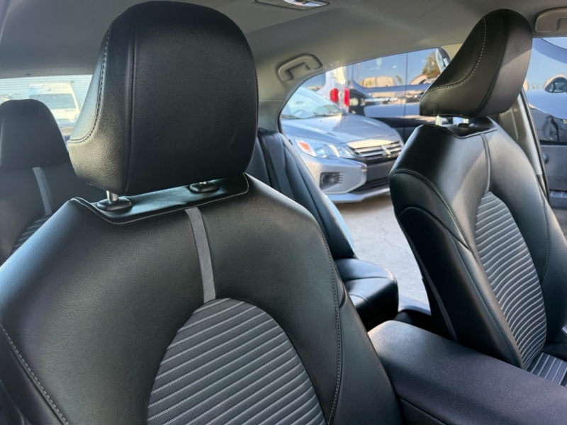 2024 Toyota Camry SE photo 18