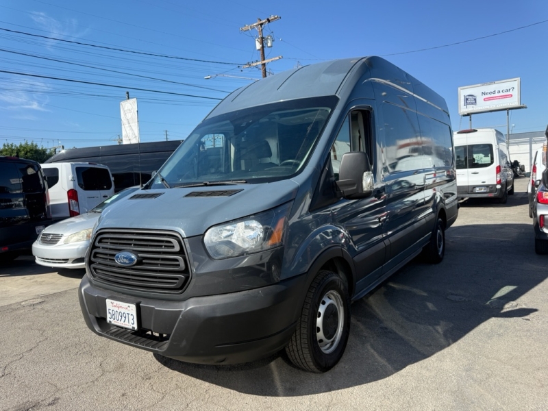 2019 Ford Transit photo 3