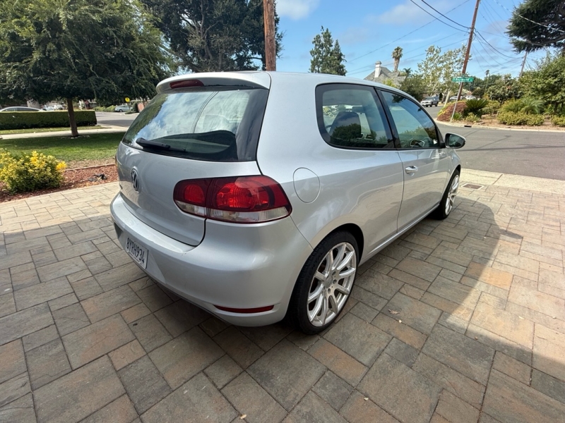 2011 Volkswagen Golf 2.5L photo 4