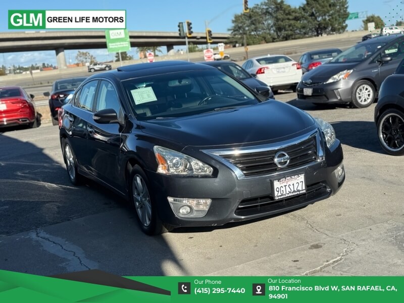 picture of 2013 Nissan Altima