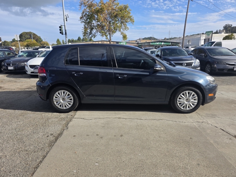 2011 Volkswagen Golf 2.5L photo 4