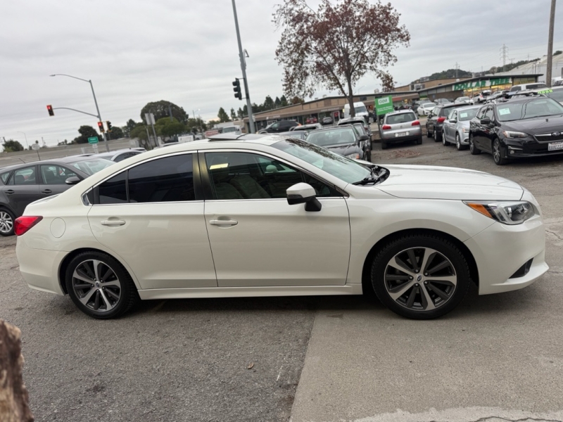 2015 Subaru Legacy 2.5i Limited photo 4