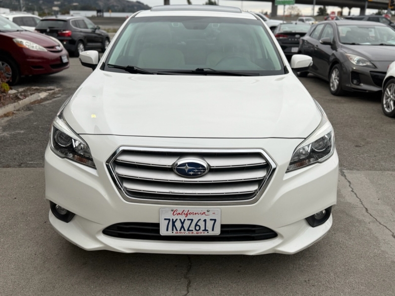 2015 Subaru Legacy 2.5i Limited photo 3