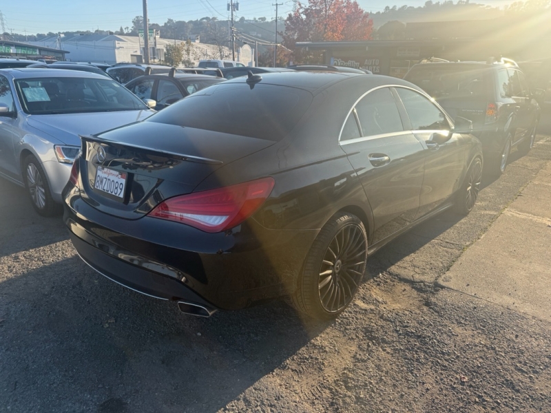 2016 Mercedes Benz CLA 250 photo 3