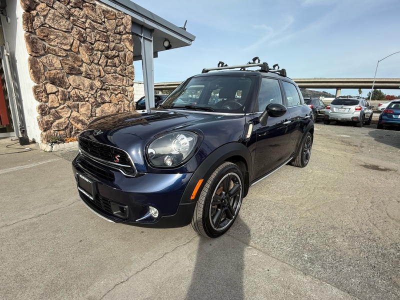 2015 Mini Countryman S ALL4 photo 3