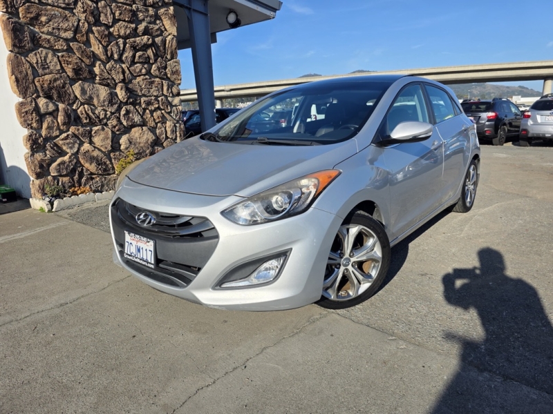 2013 Hyundai Elantra GT photo 2