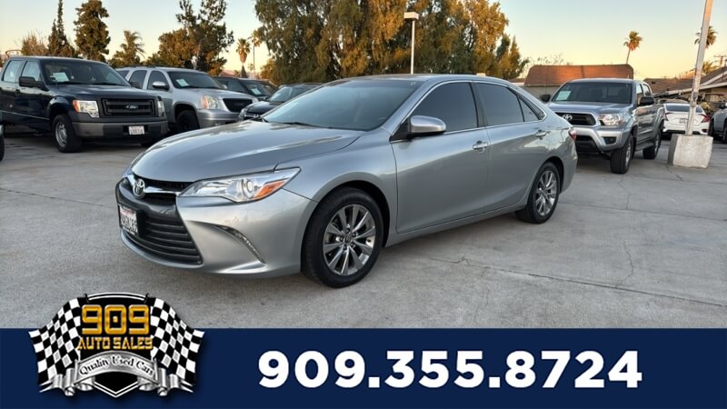 picture of 2015 Toyota Camry