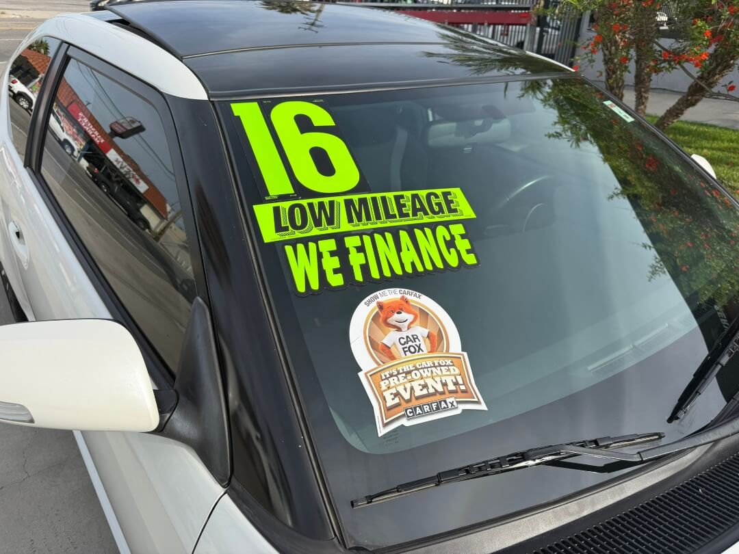 View vehicle photo 2