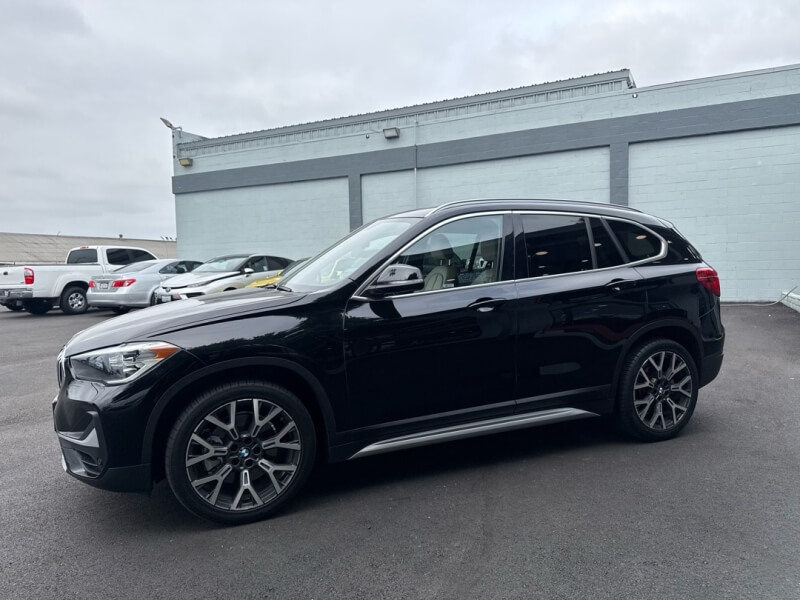 picture of 2021 BMW X1