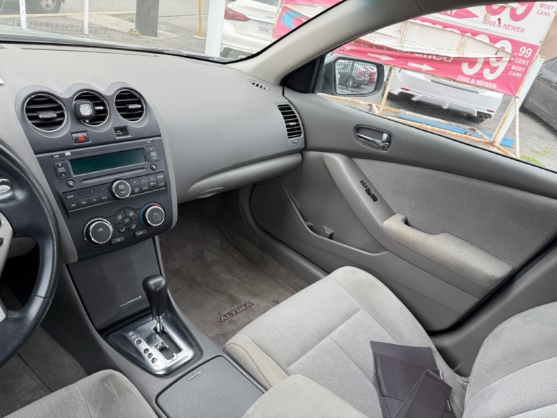 2012 Nissan Altima 2.5 photo 17
