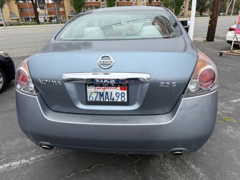 2012 Nissan Altima 2.5 photo 9