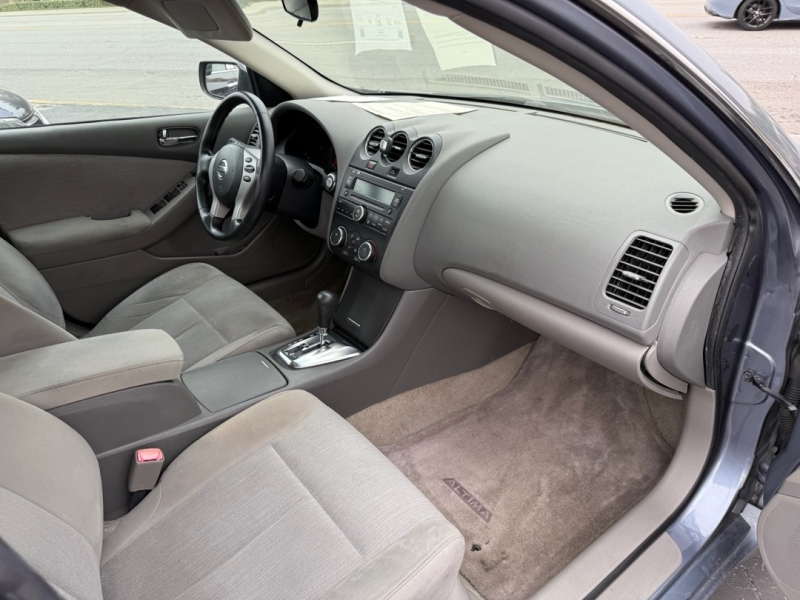 2012 Nissan Altima 2.5 photo 22