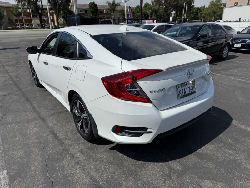 2016 Honda Civic Touring photo 7
