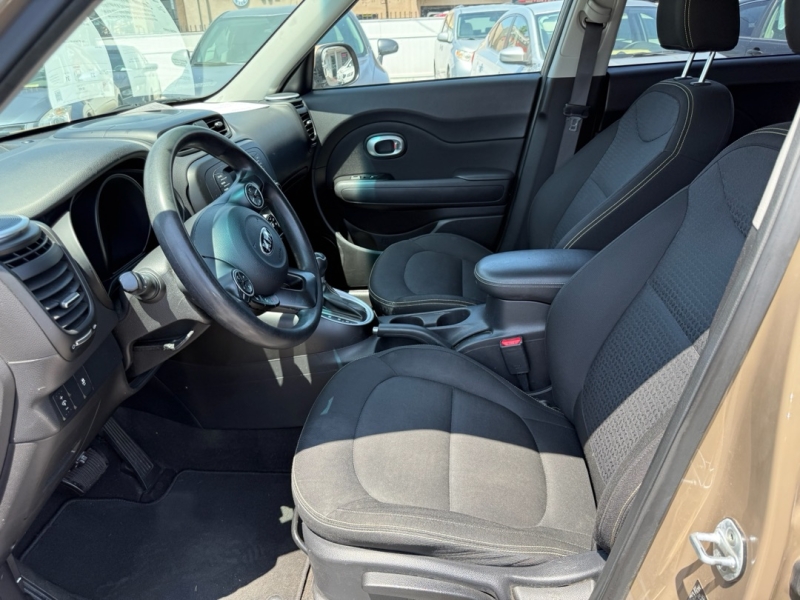2015 Kia Soul photo 14