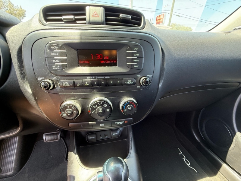 2015 Kia Soul photo 26