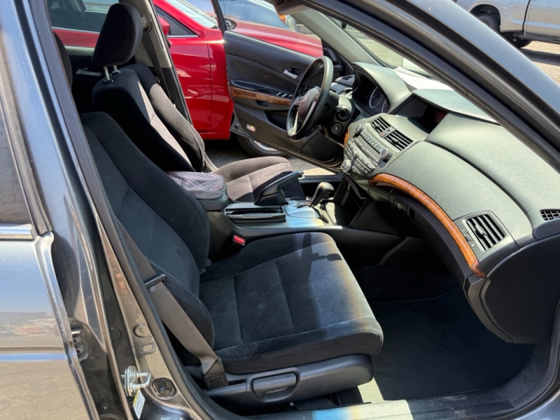 2012 Honda Accord EX photo 19