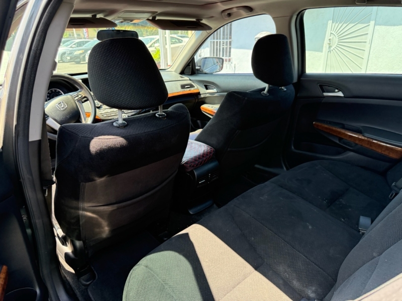 2012 Honda Accord EX photo 14