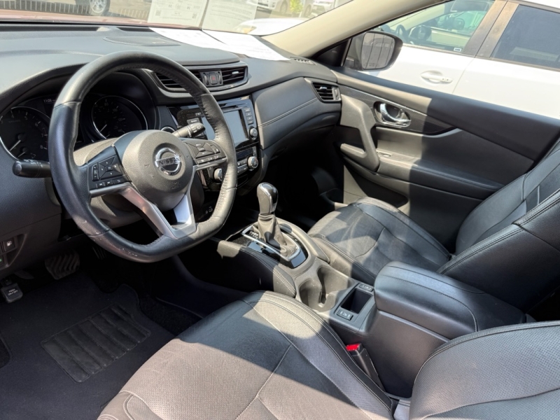 2018 Nissan Rogue SL photo 12