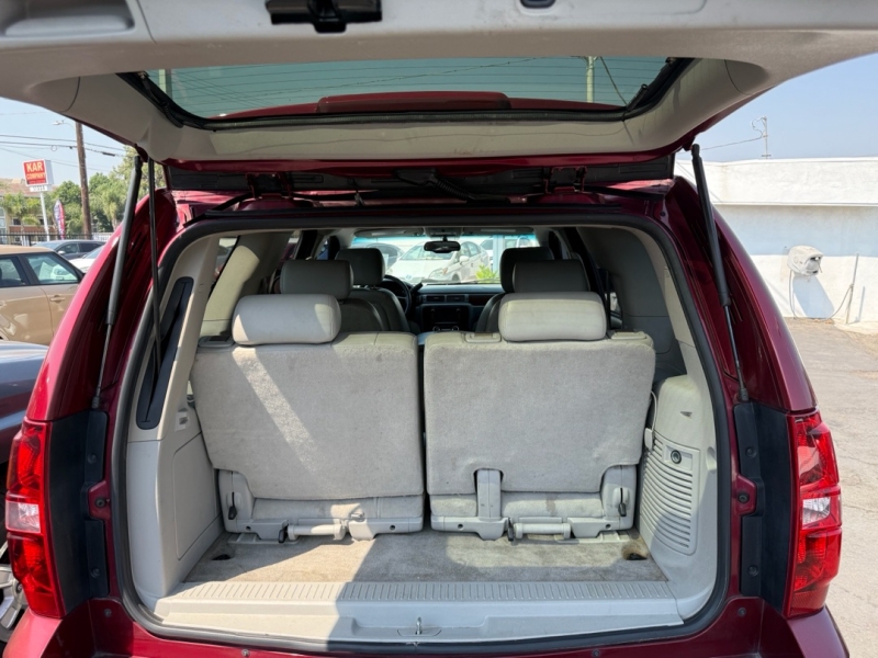 2010 Chevrolet Tahoe LT photo 20