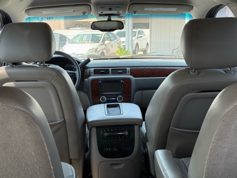 2010 Chevrolet Tahoe LT photo 22