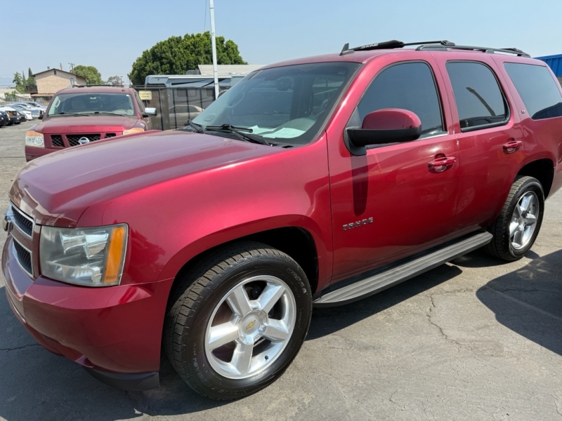 2010 Chevrolet Tahoe LT photo 4