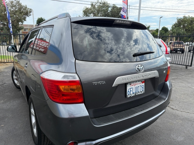 2008 Toyota Highlander Base photo 6