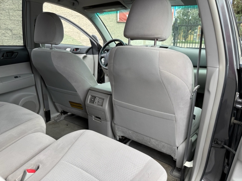 2008 Toyota Highlander Base photo 15
