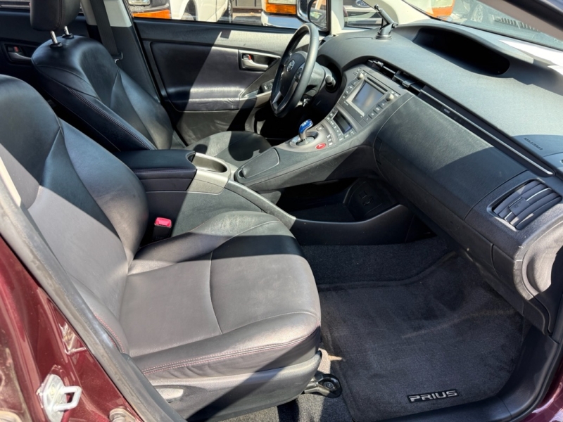 2013 Toyota Prius Persona Series photo 21