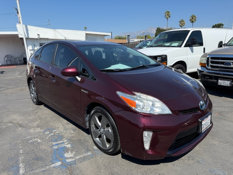 2013 Toyota Prius Persona Series photo 2