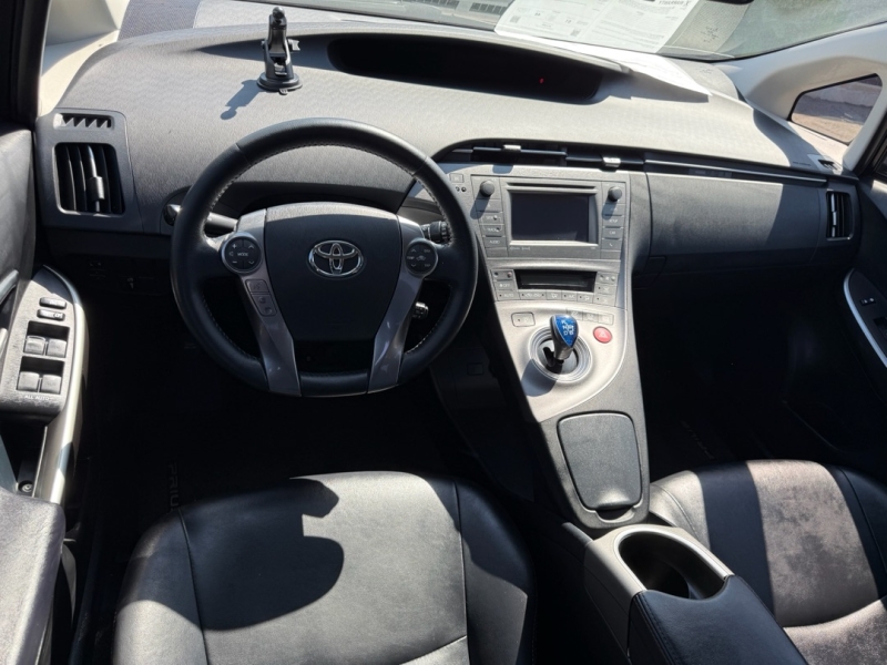 2013 Toyota Prius Persona Series photo 14