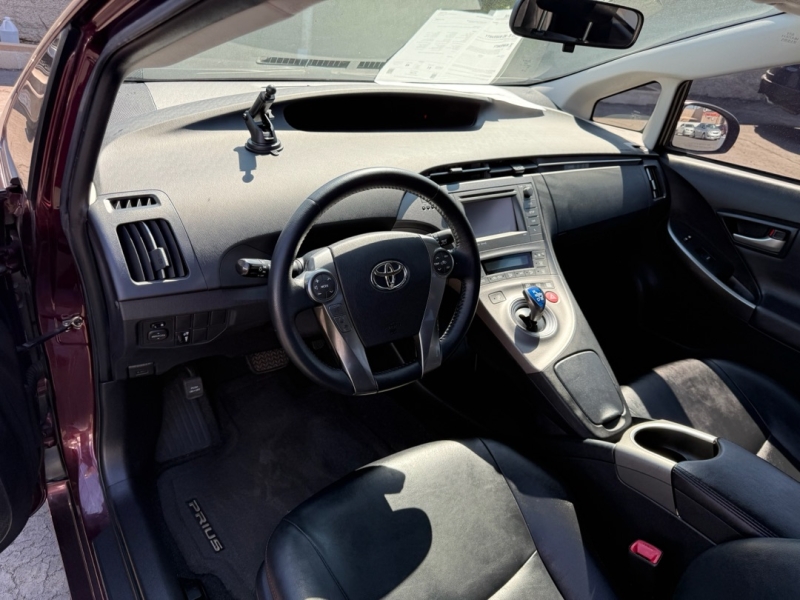 2013 Toyota Prius Persona Series photo 10