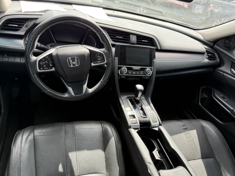2017 Honda Civic EX-L photo 16