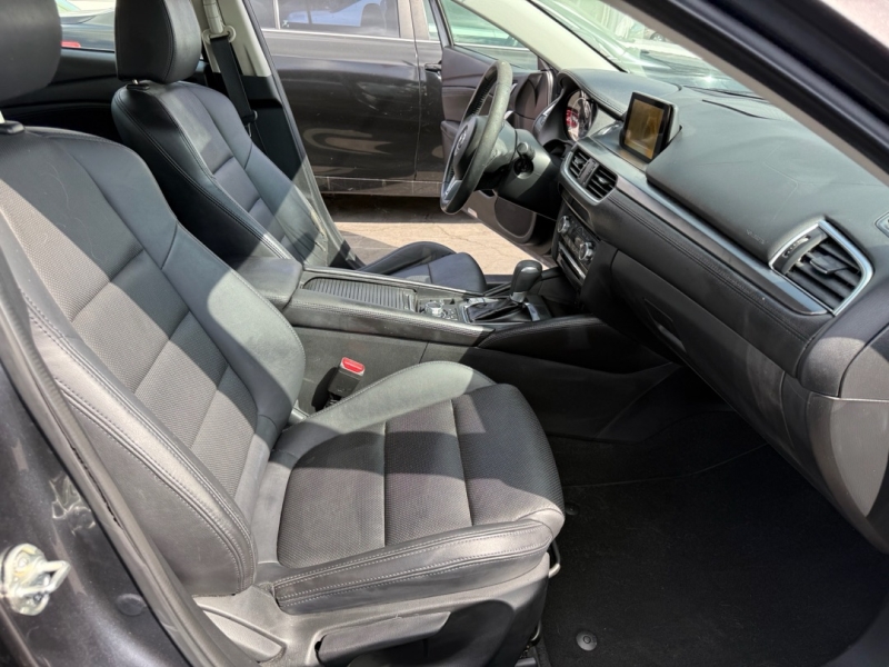 2016 Mazda Mazda6 Touring photo 19