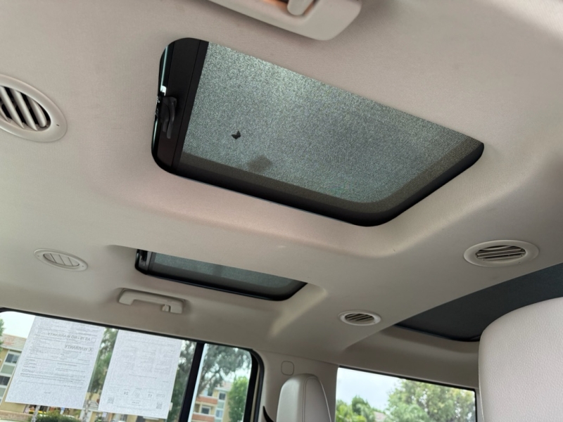 2012 Ford Flex SEL photo 14