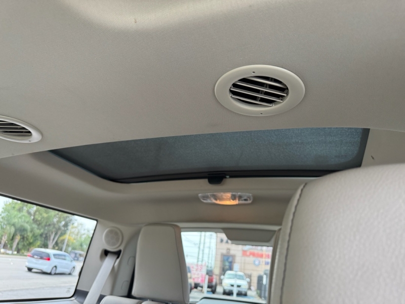 2012 Ford Flex SEL photo 15