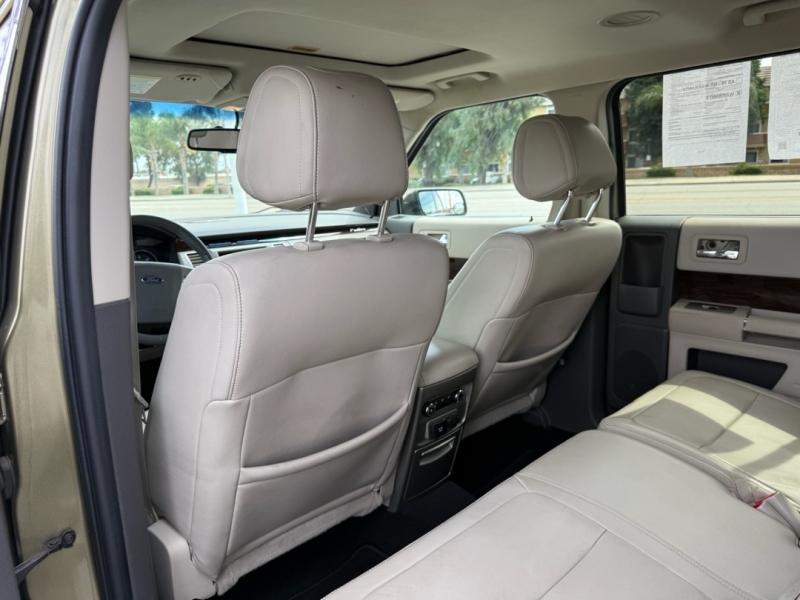 2012 Ford Flex SEL photo 13