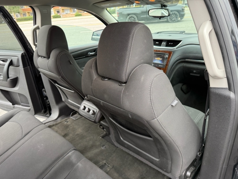 2013 Chevrolet Traverse 1LT photo 17